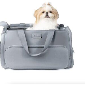 Diggs Passenger Travel Carrier